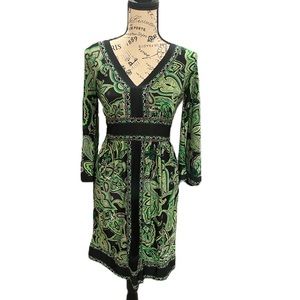 🎉SALE🎉 4 FOR $15! Green paisley Macey’s INC International concepts XS dress